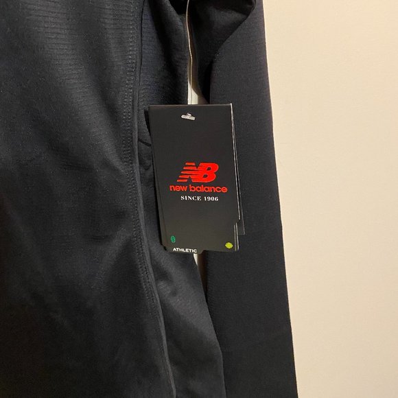 New Balance Long Sleeve Workout Shirt - Picture 3 of 4